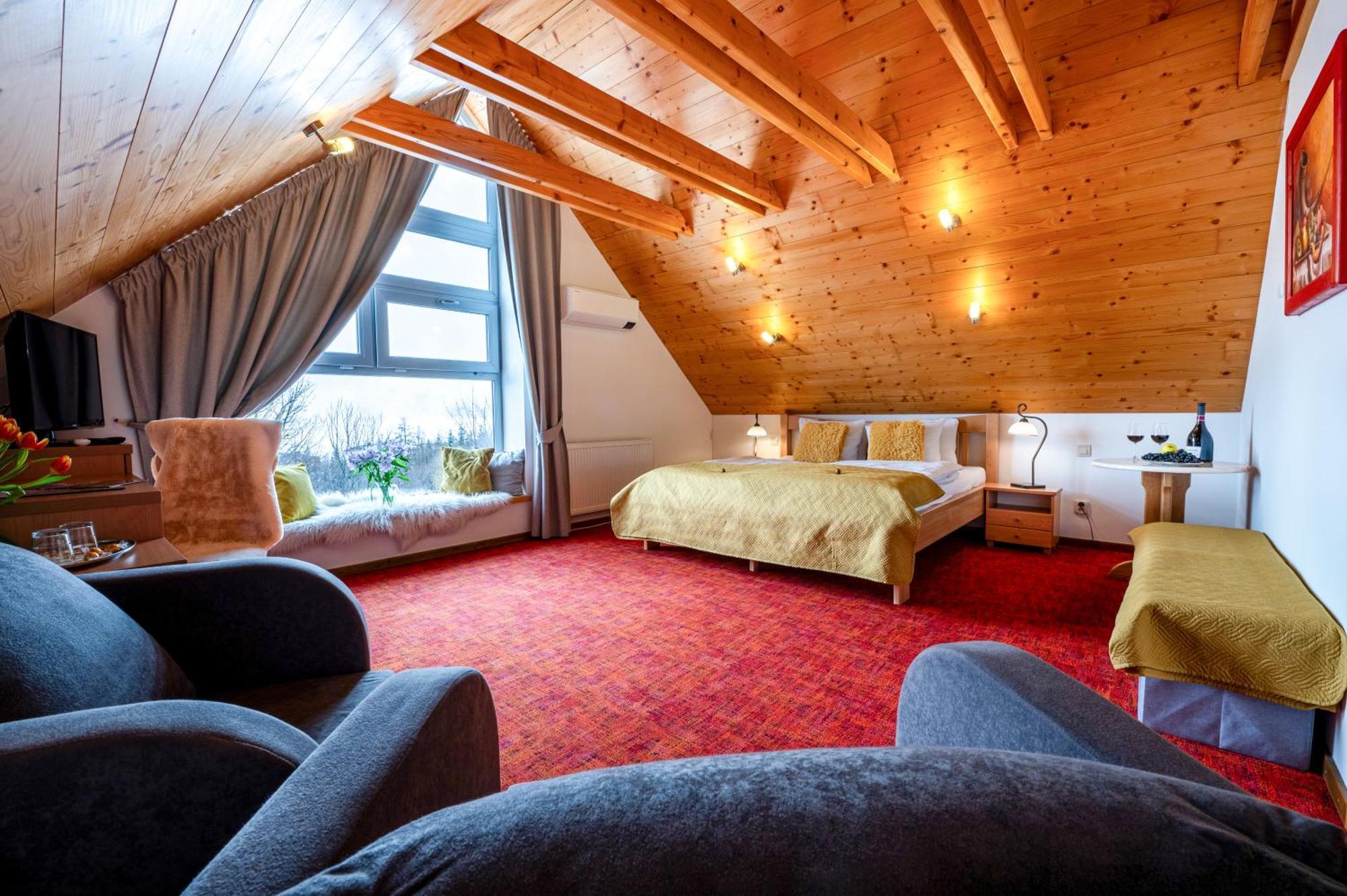 Boutique Hotel Vila Lieska Vysoké Tatry エクステリア 写真