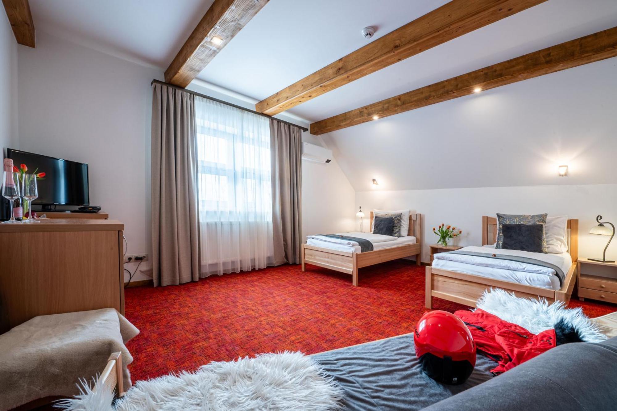 Boutique Hotel Vila Lieska Vysoké Tatry エクステリア 写真